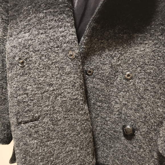 Body By Victoria Ombre Wool Coat - Picture 11 of 16